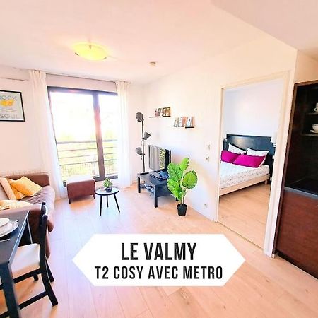 Le Valmy: Appartement Lumineux Au Pied Du Metro ลียง ภายนอก รูปภาพ