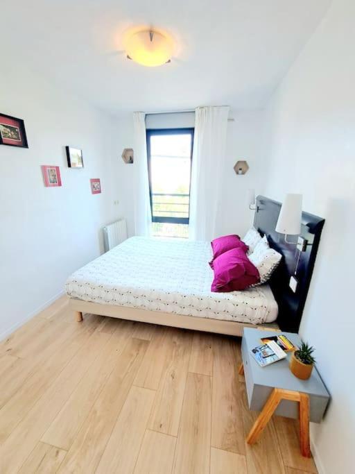 Le Valmy: Appartement Lumineux Au Pied Du Metro ลียง ภายนอก รูปภาพ