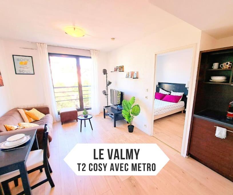 Le Valmy: Appartement Lumineux Au Pied Du Metro ลียง ภายนอก รูปภาพ